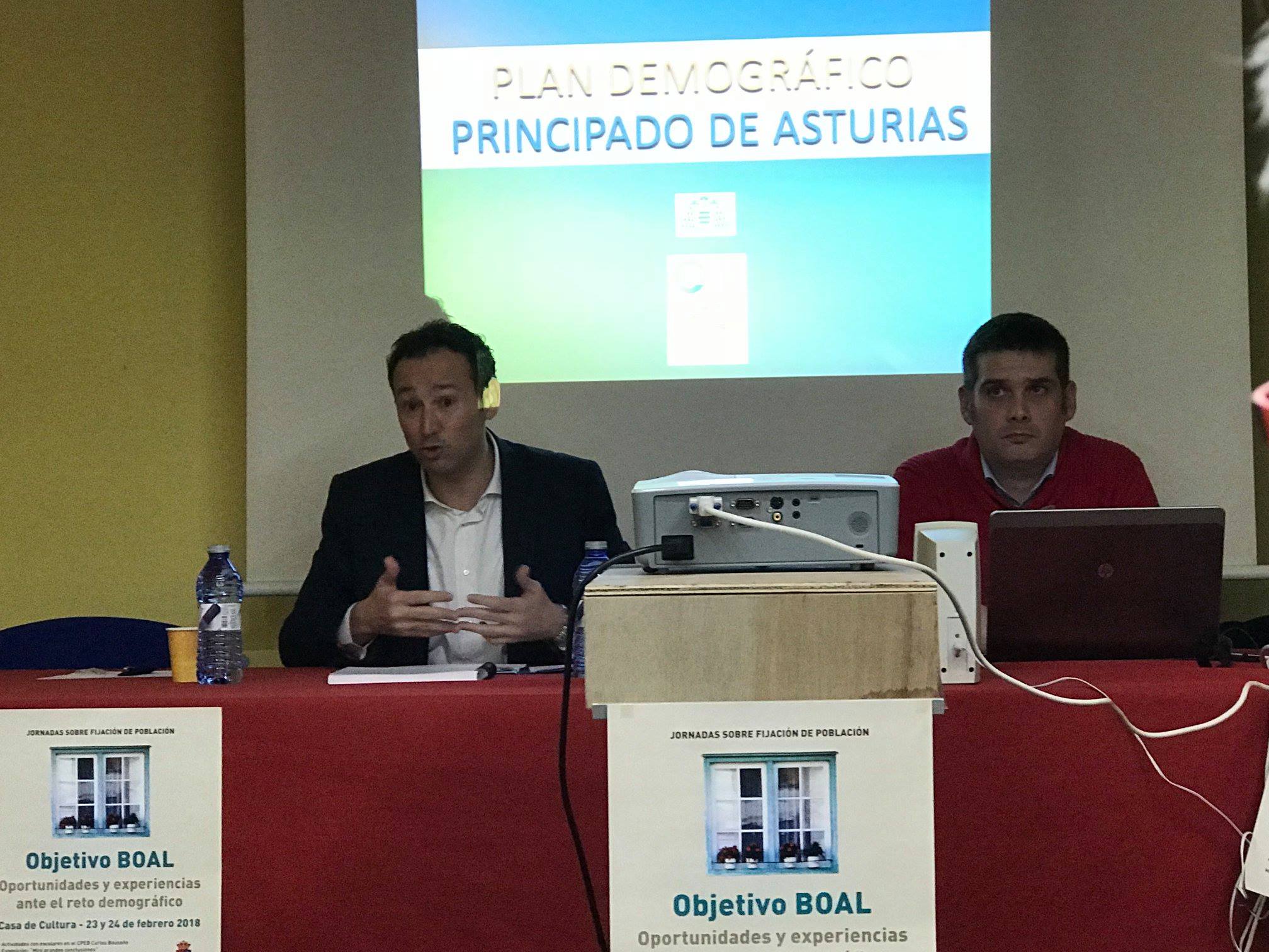 Daniel Herrera en la presentación del Plan Demográfico en Boal Daniel Herrera en la presentación del Plan Demográfico en Boal