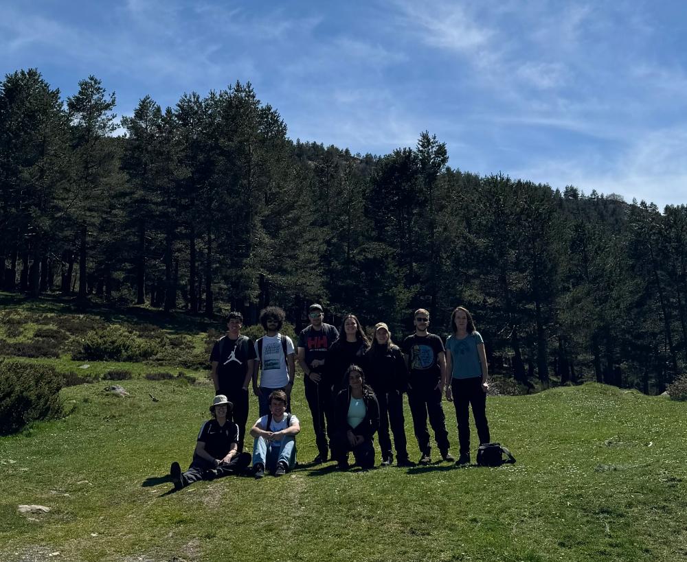 Imagen Salida de campo de los alumnos de Biogeografía a los puertos de Tarna, Las Señales y San Isidro